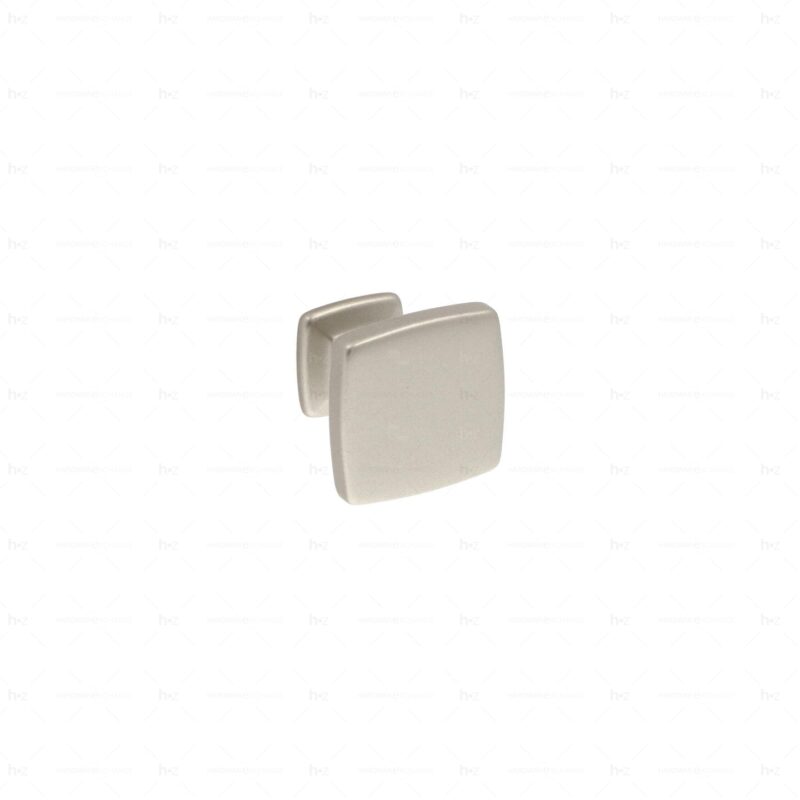 Boutons pour meubles en zamac Diamètre 28 x 24 Alucover platine