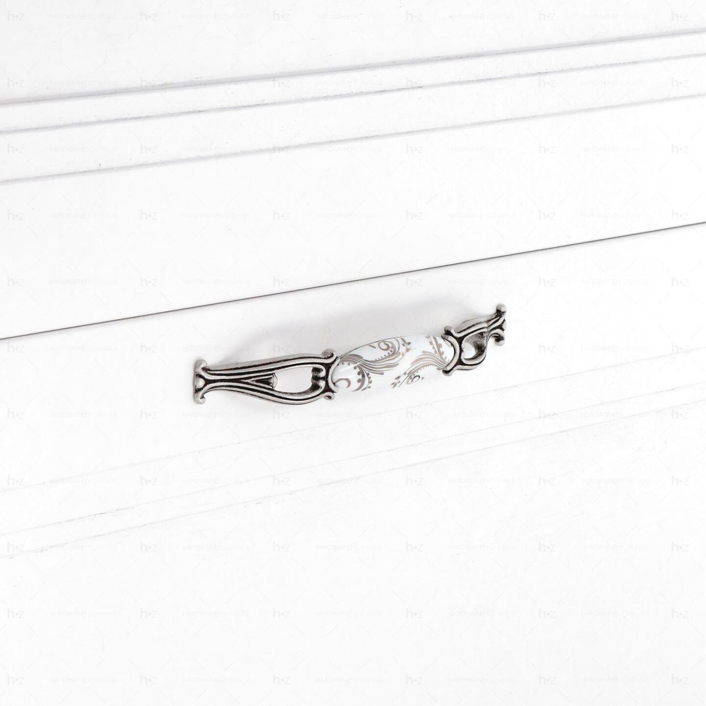 Poignée pour meubles en zamac et Porcelaine Entraxe 128 Vieil argent brillant Lot de 25 – Image 5