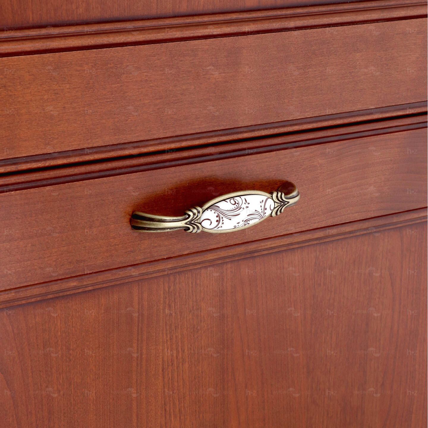 Poignée pour meubles en zamac et Porcelaine Entraxe 128 Florence antique Lot de 25 – Image 5