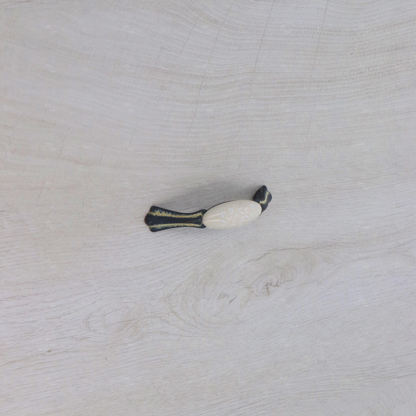 Poignée pour meubles en zamac et Porcelaine Entraxe 96 Ivoire rustique Lot de 25 – Image 5