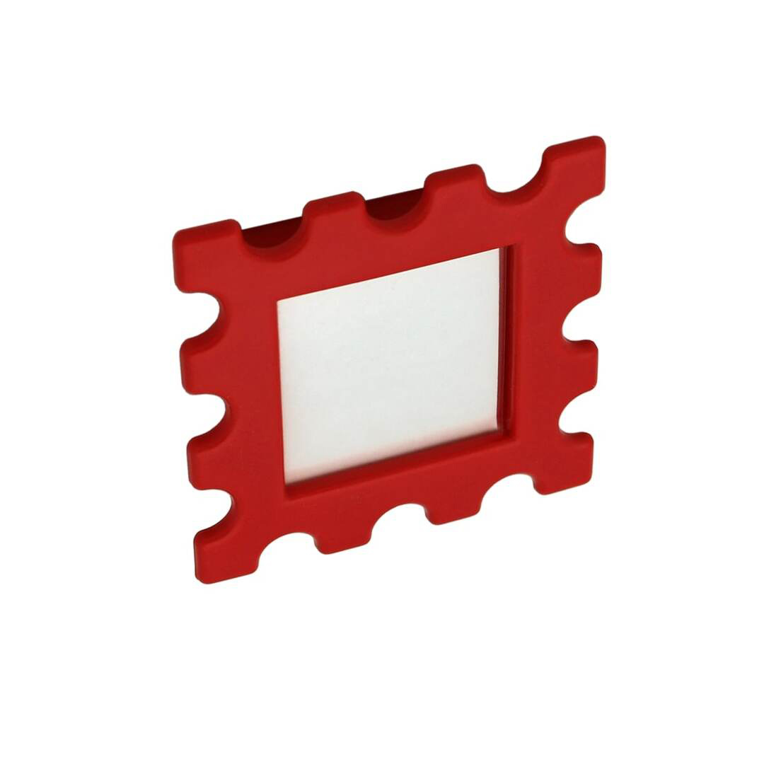 Poignée de meuble en ABS rouge entraxes 32 mm