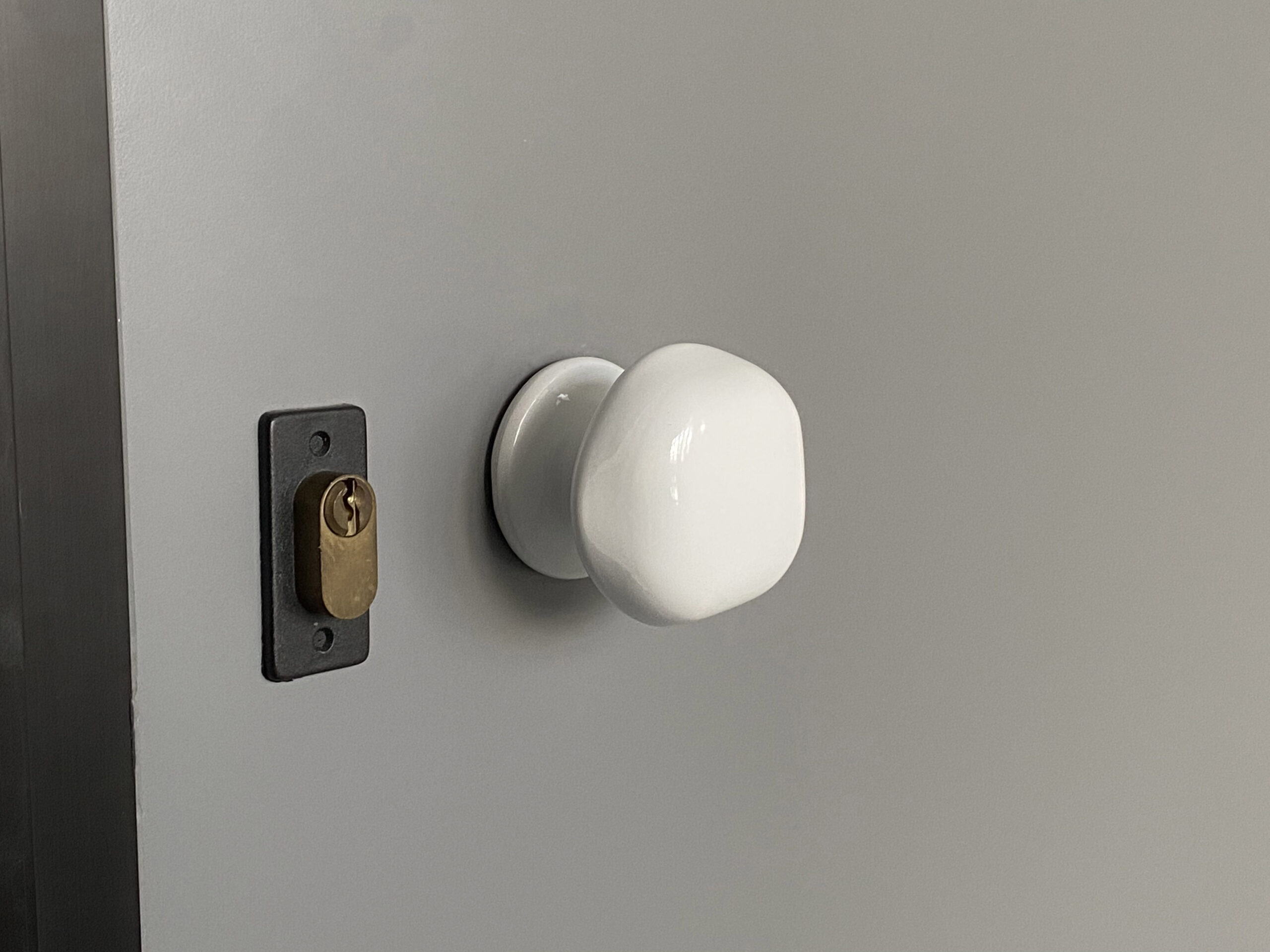 Bouton De Porte Ø60 mm en Aluminium BLANC RAL 9010. – Image 4
