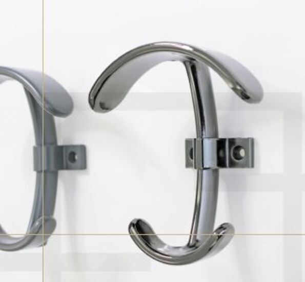Patère en zamac, finition chrome mat. - Gris / argent, Zamak – Image 2