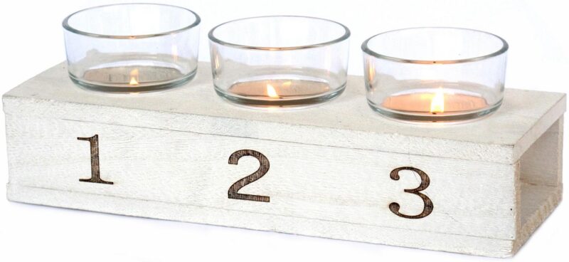 Bougeoir en bois avec 3 verres en verre. - Blanc