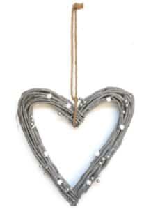 Coeur en osier 52×5 x h49cm a suspendre GRIS