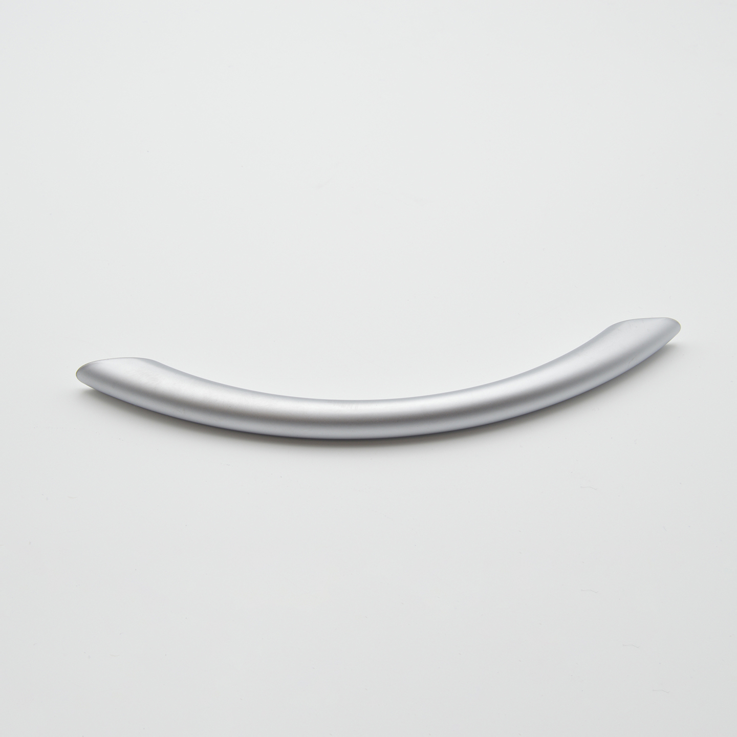 Poignée de meuble en zamac E 128 mm CHROME MAT - Gris / argent, Zamak – Image 4