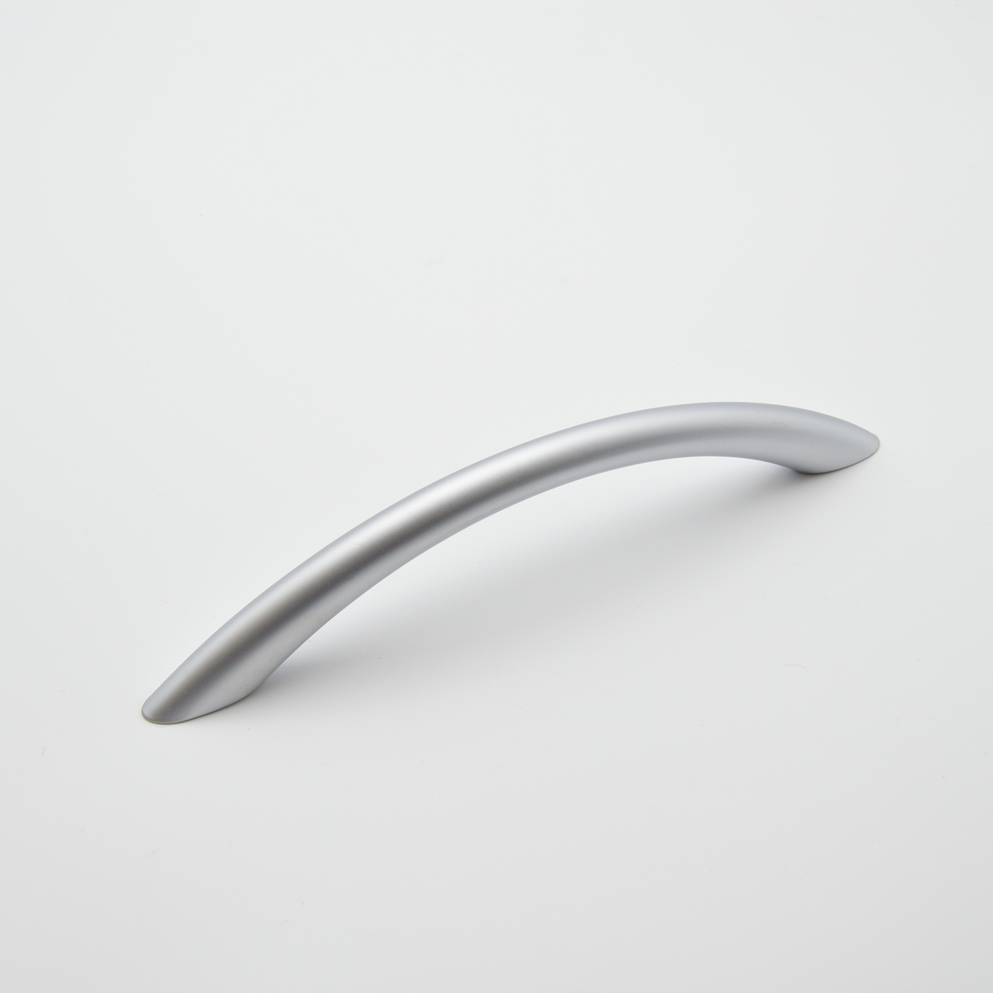 Poignée de meuble en zamac E 128 mm CHROME MAT - Gris / argent, Zamak