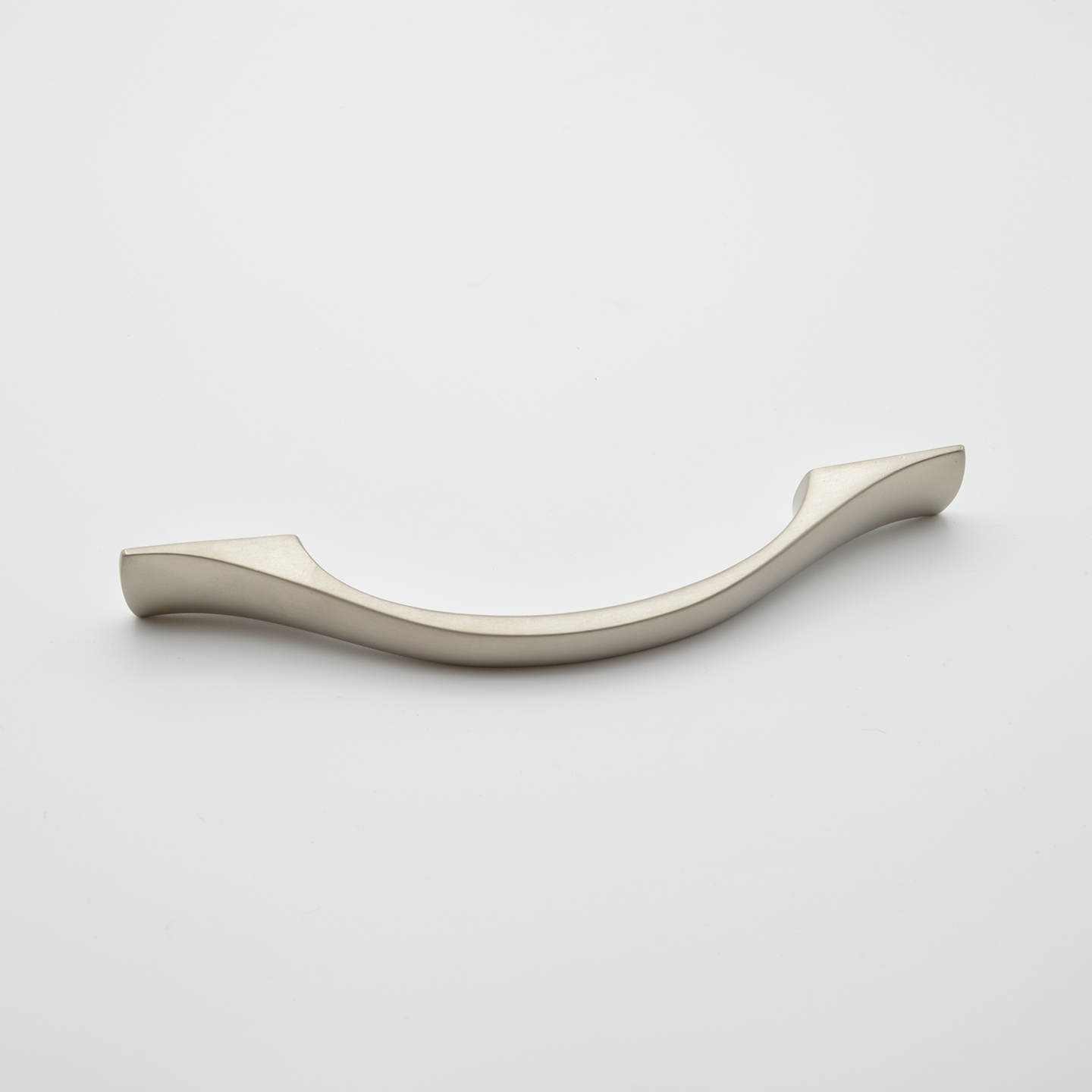 Poignée de meuble en zamac E 96 mm NICKELE BROSSE - Gris / argent, Zamak – Image 3