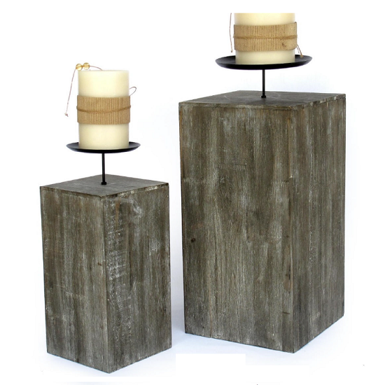 Bougeoirs en bois de sapin 18x18 x haut 33,5cm/ 43cm avec support de fer forgé et 26x26 x hauteur 49cm/58cm avec support en fer forgé lot de 2 - Gris / argent, Bois et métal – Image 2